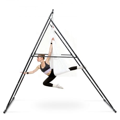VEVOR Aerial Yogarahmen Schaukelständer mit 6 m langer Yoga-Hängematte (Weiß) & max. 200 kg Tragkraft & dreieckiger Struktur & EVA-Schaum, 4-stufige horizontale & 6-stufige vertikale Einstellung