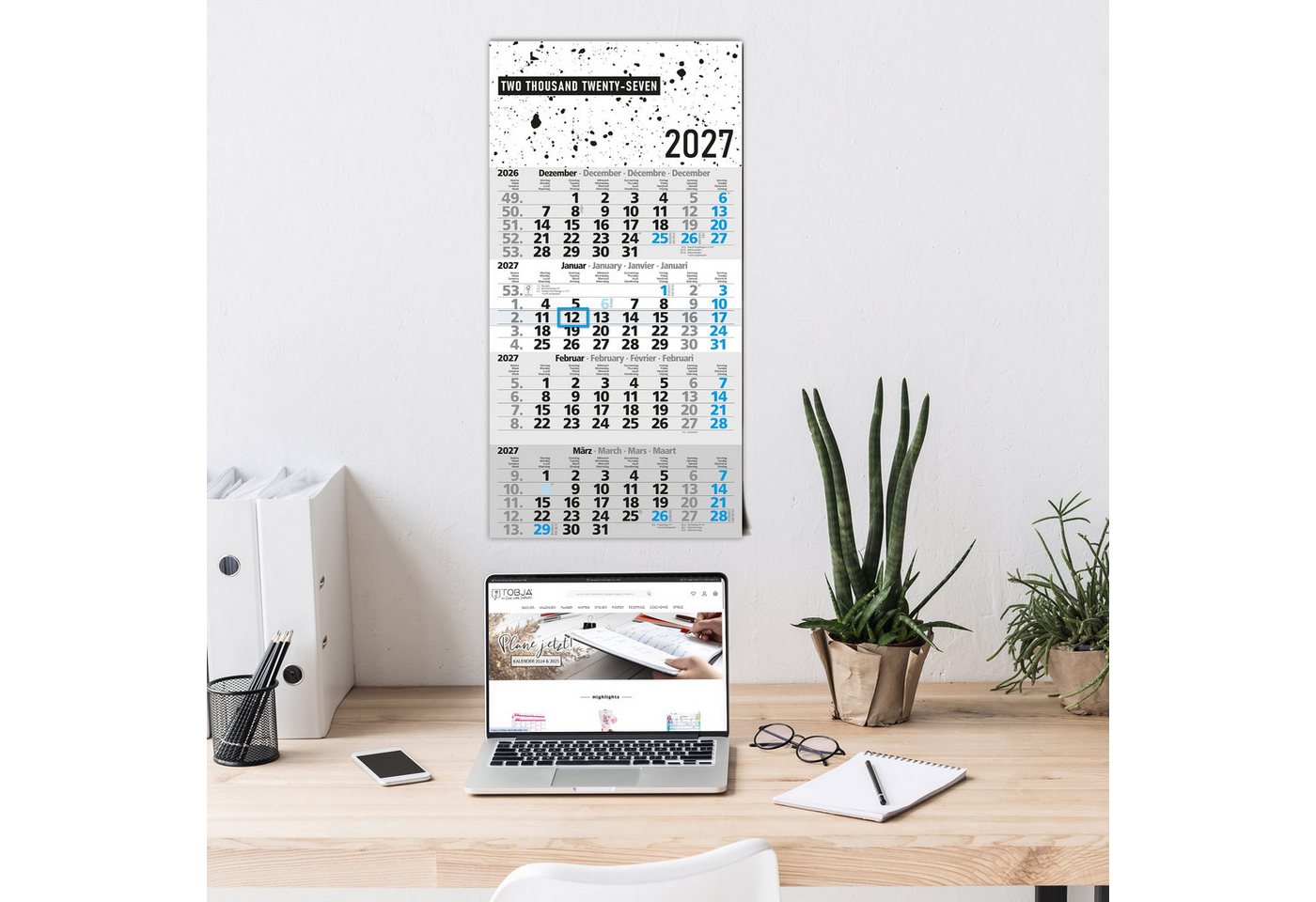 TOBJA Wandkalender 4 Monatskalender 2027 Design Splatter blauer Schieber 30x59 FSC, Design Splatter, blauer Datumsschieber, 4-sprachig, FSC, 30x59 cm Bild 2