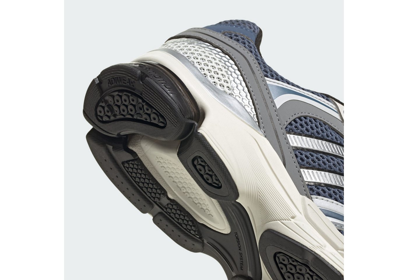 adidas Sportswear SPIRITAIN 2000 TURNSCHUH Trainingsschuh Bild 4