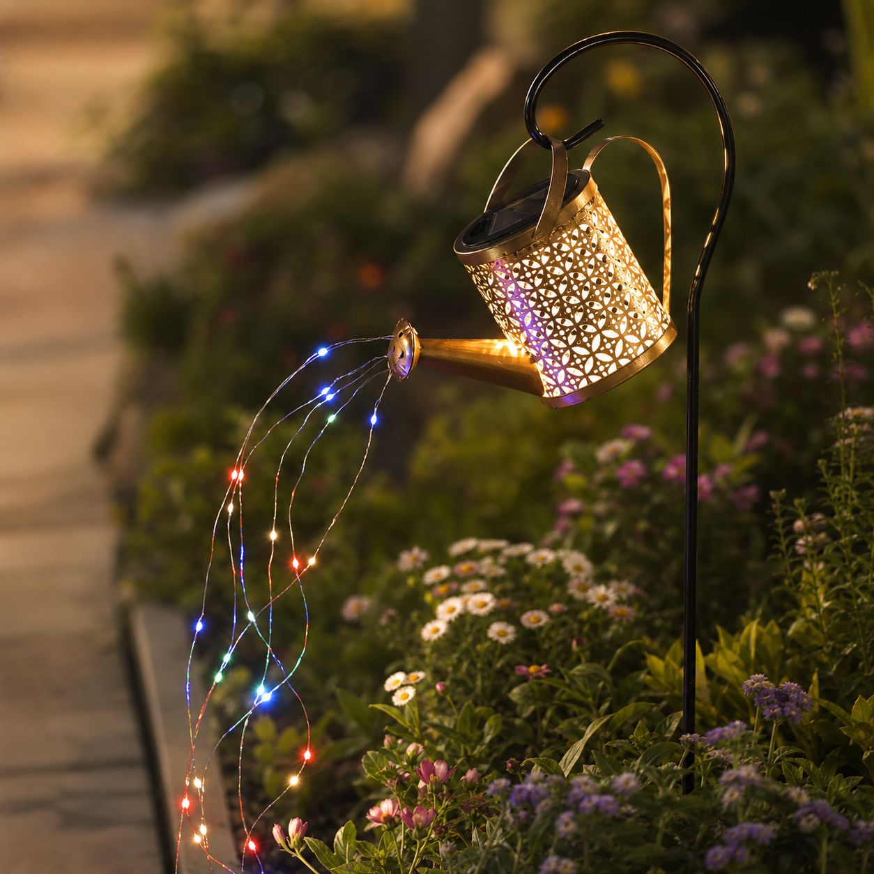 Dekorative Solar-gießkannenleuchte, Mehrfarbige Led, Durchbrochenes Design, 80 Cm Hoch, Mit Befestigungsstab Für Garten, Terrasse Und Außenbereich