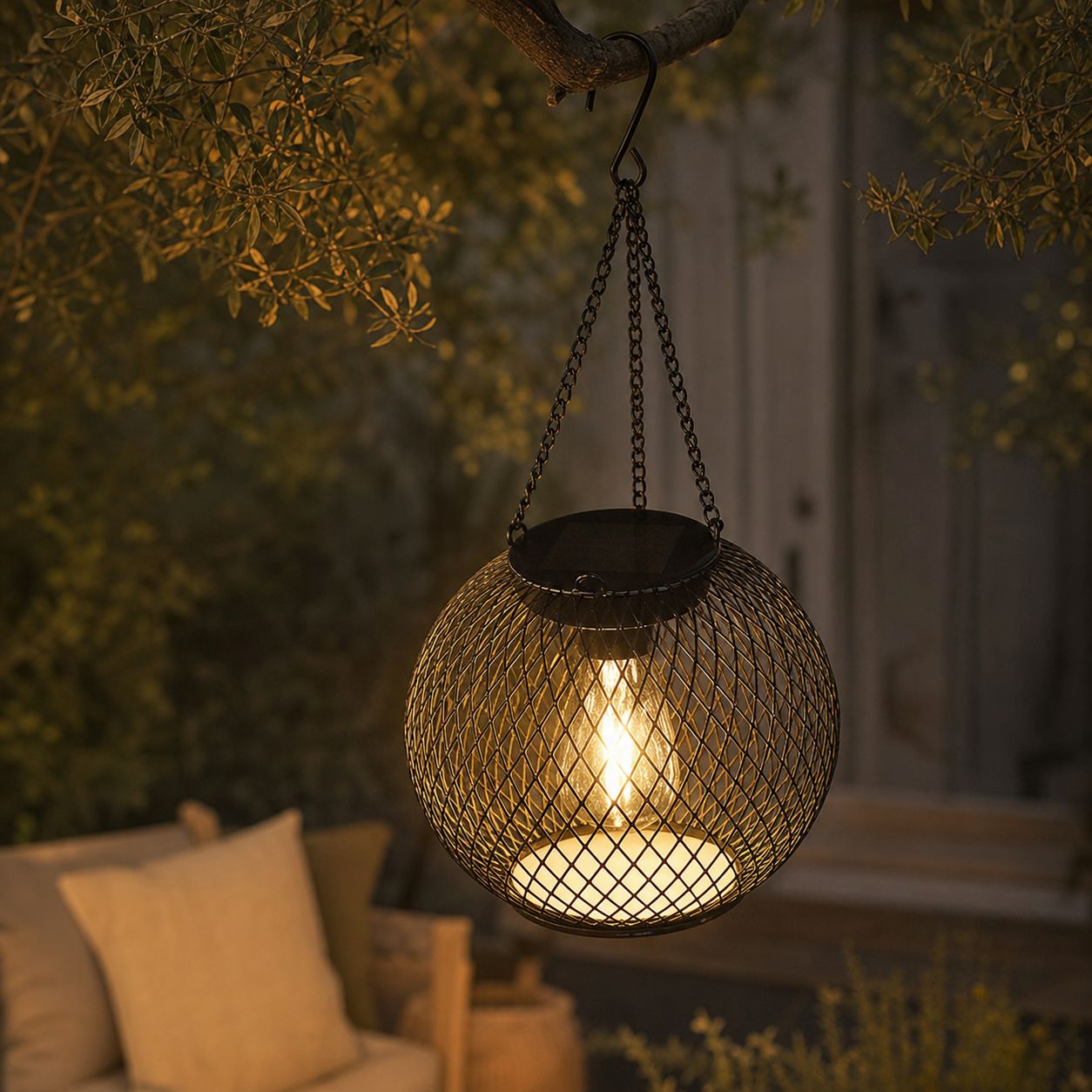 Retro-solarlaterne Aus Schwarzem Metall, Hängeleuchte Für Garten, Terrasse Und Balkon, Wasserdichte Dekorative Led-ambientebeleuchtung Für Bäume Und Terrassen