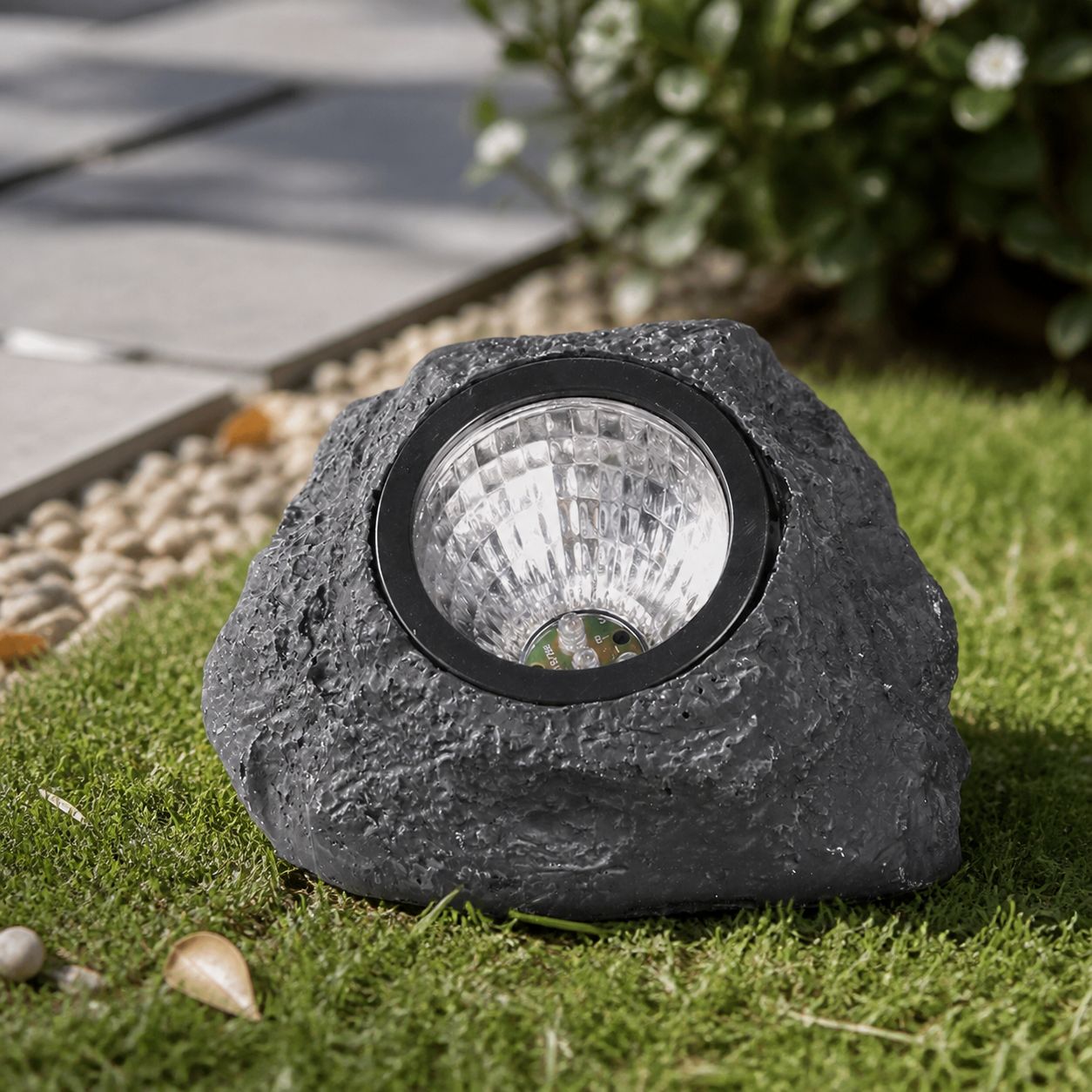Solarbetriebene Steinlampe Mit 4 Leds, Ip65 Wasserdicht, Automatische Kabellose Garten- Und Terrassenbeleuchtung, Realistische Landschaftsdekoration, 12 Cm Hoch