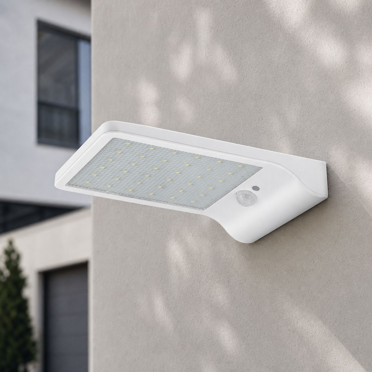 450 Lm Led-solarwandleuchte Mit Pir-bewegungsmelder, Ip65 Wasserdicht, 3 Modi, 2000 Mah Akku, Weiß, 18 Cm