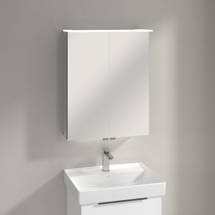 Villeroy & Boch Taro Spiegelschrank 60,7 Cm Mit 2 Türen, Lichtsegel, Waschplatzbeleuchtung Und Vergrößerungsspiegel