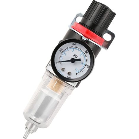 Trennen Sie Das Abwasser Von Der Druckluft. Das Druckluftfilter Wird Von Der Pressluftpumpe Mit Dem Pneumatischen Regelventil Für Die Druckluftfilter-werkzeuge Getrennt