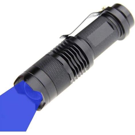 Blaue Led-taschenlampe Mit Einstellbarem Punkt Für Camping, Jagd Und Rand