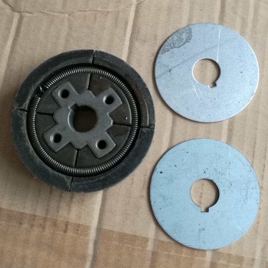 Eh12 Kupplung: 78,5 Mm Außendurchmesser, 15 Mm Befestigungsloch, 18 Mm Dicke Fliehkraftkupplung Passend Für Robin Eh12 Motoren.