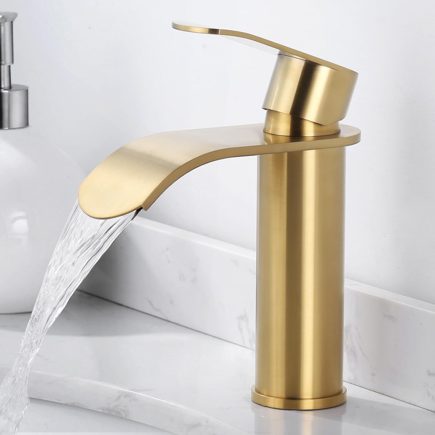 Waschtischarmatur Mit Wassersparendem, Spritzfreiem Luftsprudler Und Edelstahl-keramikkartusche