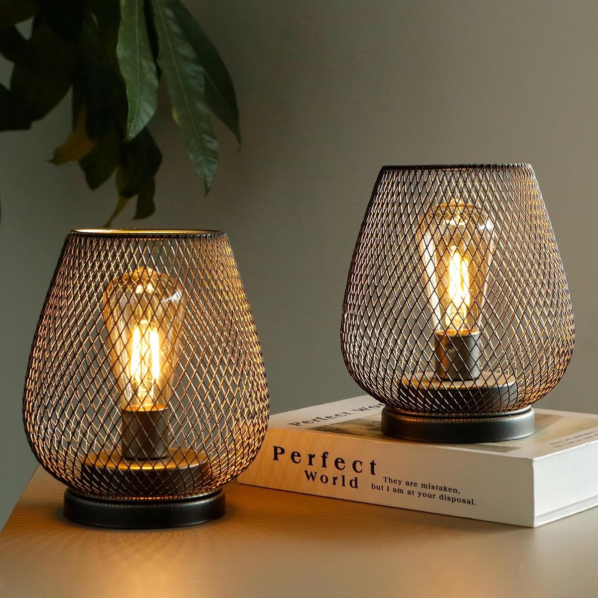 Set Mit 2 Wiederaufladbaren, Kabellosen, Batteriebetriebenen Tischlampen Aus Metall Mit Innen- Und Außenbeleuchtung Für Terrasse, Schlafzimmer Und Wohnzimmer (leuchtmittel Inklusive), Schwarz