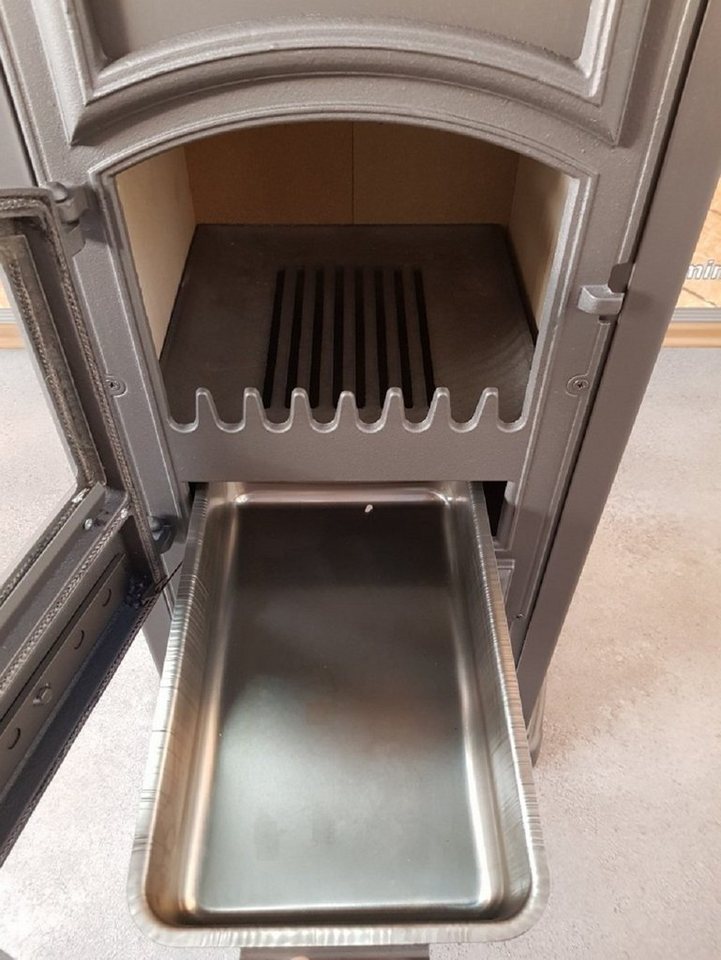 TRGO Kaminofen Forte mit Herdplatte, creme, 5,40 kW Bild 2