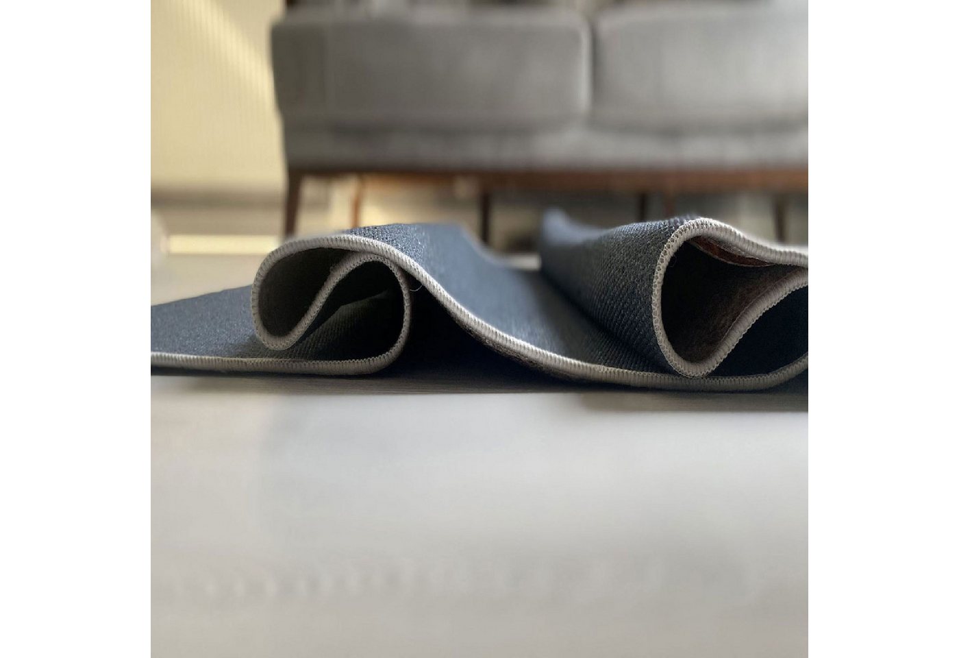 Conceptum Hypnose Teppich 100% VELVET FABRIC, 100 x 200 cm T1317