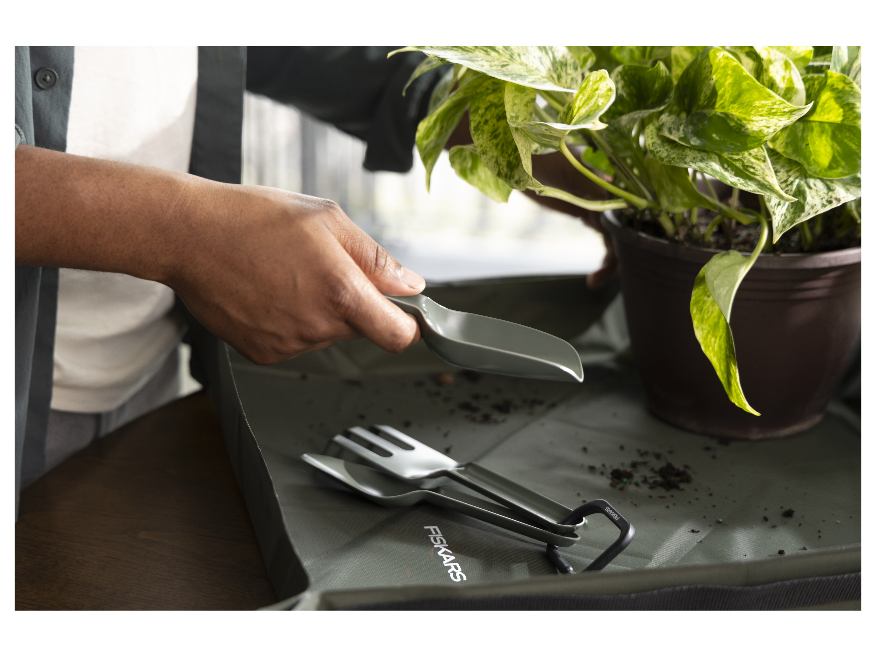 FISKARS Plant Care Pflanzwerkzeug, 3-teiliges Set Bild 4
