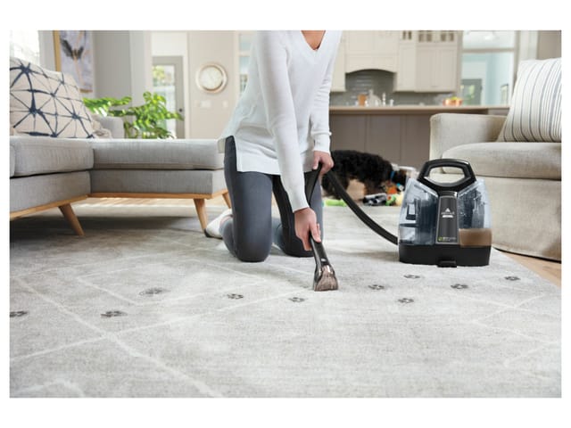 Bissell 37241 SpotClean Pet Plus Tiefenreinigungsgerät für Teppiche & Polstermöbel