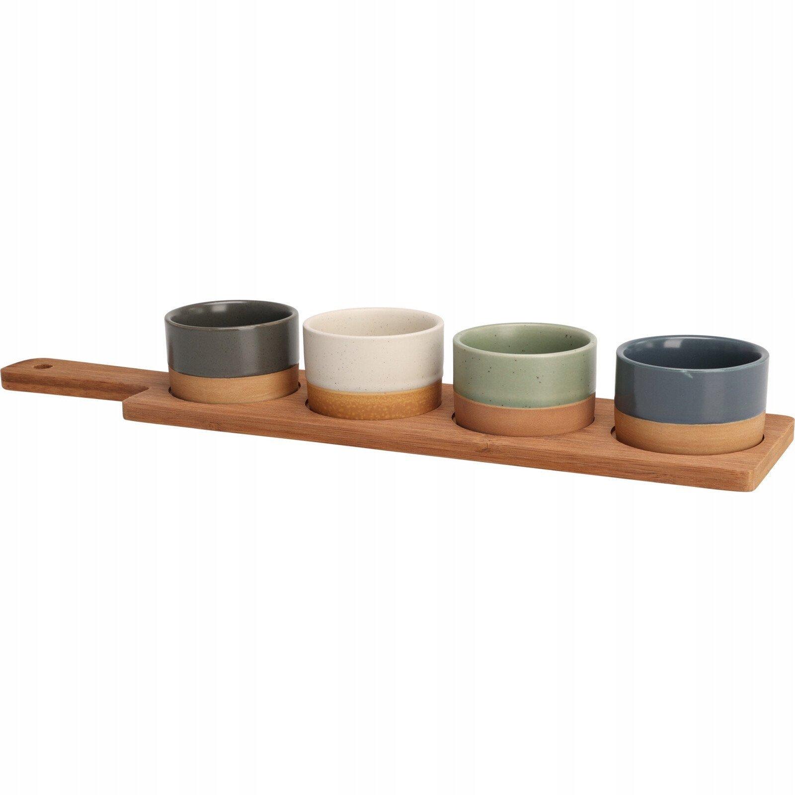 Set Aus 4 Keramik-servierschüsseln Mit Bambustablett