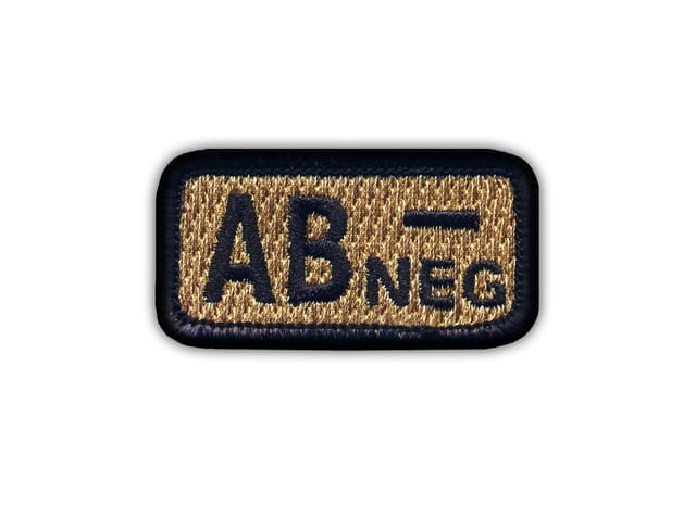 Patchion Blutgruppe AB "neg" coyote-tan - Selbstklebende Rückseite - Gestickter Aufnäher/Abzeichen/Emblem
