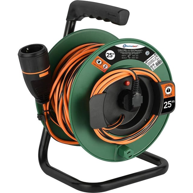 Ich habe Gartenverlängerung 25 Meter mit 3500W Max Socket Locking System eingewickelt. Elektralock 49237