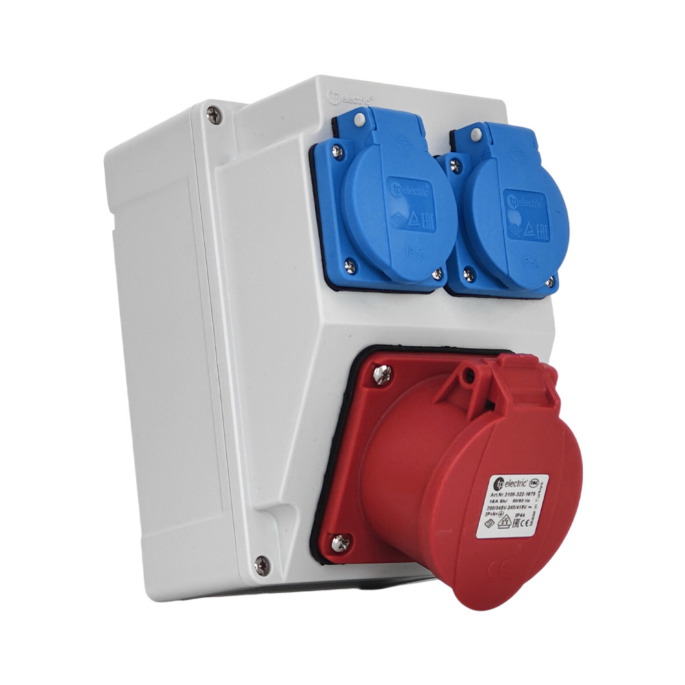 Leeres Verteilergehäuse Ohne Verdrahtung Mit Steckdosen 16a 400v 2x 230v Schuko Vde Leerer Elektrischer Verteilerkasten Tpe 0486