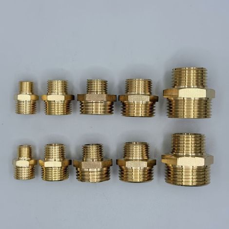 Satz Von 10 Messing-verschraubungen Mit Doppelter Außengewinde – Metallische Rohrverbindungsstücke, Kompatibel Mit Europäischen Und Amerikanischen Normen