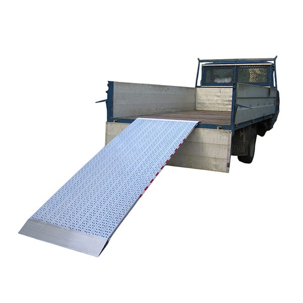 Laderampe 2,50m ohne Rand - Ladehöhe 750mm - Breite 615mm - als Einzelstück verkauft - M040B3/25/2INC