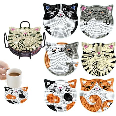 Lot Von 6 Gläsern Aus Kunststoff-acryl In Chat-form, Chaton-form Und Diamant-mignon-form