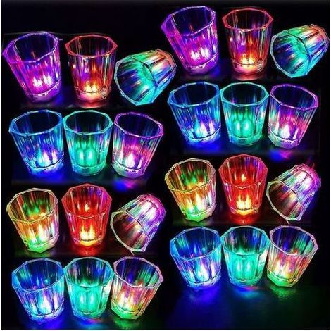 Set Mit 24 Leuchtenden Schnapsgläsern, Partygeschenke Für Erwachsene, Led-blinkende Trinkgläser, Die Im Dunkeln Leuchten
