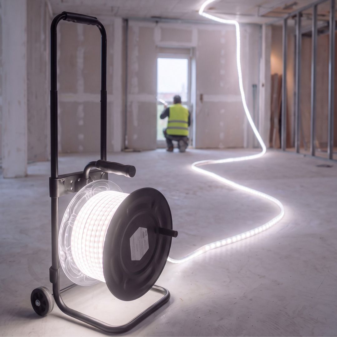 Led-streifenleuchte Für Baustellen Mit Wagen – 20 Meter, 230 V, 10 W/m, 6500 K, Ip54