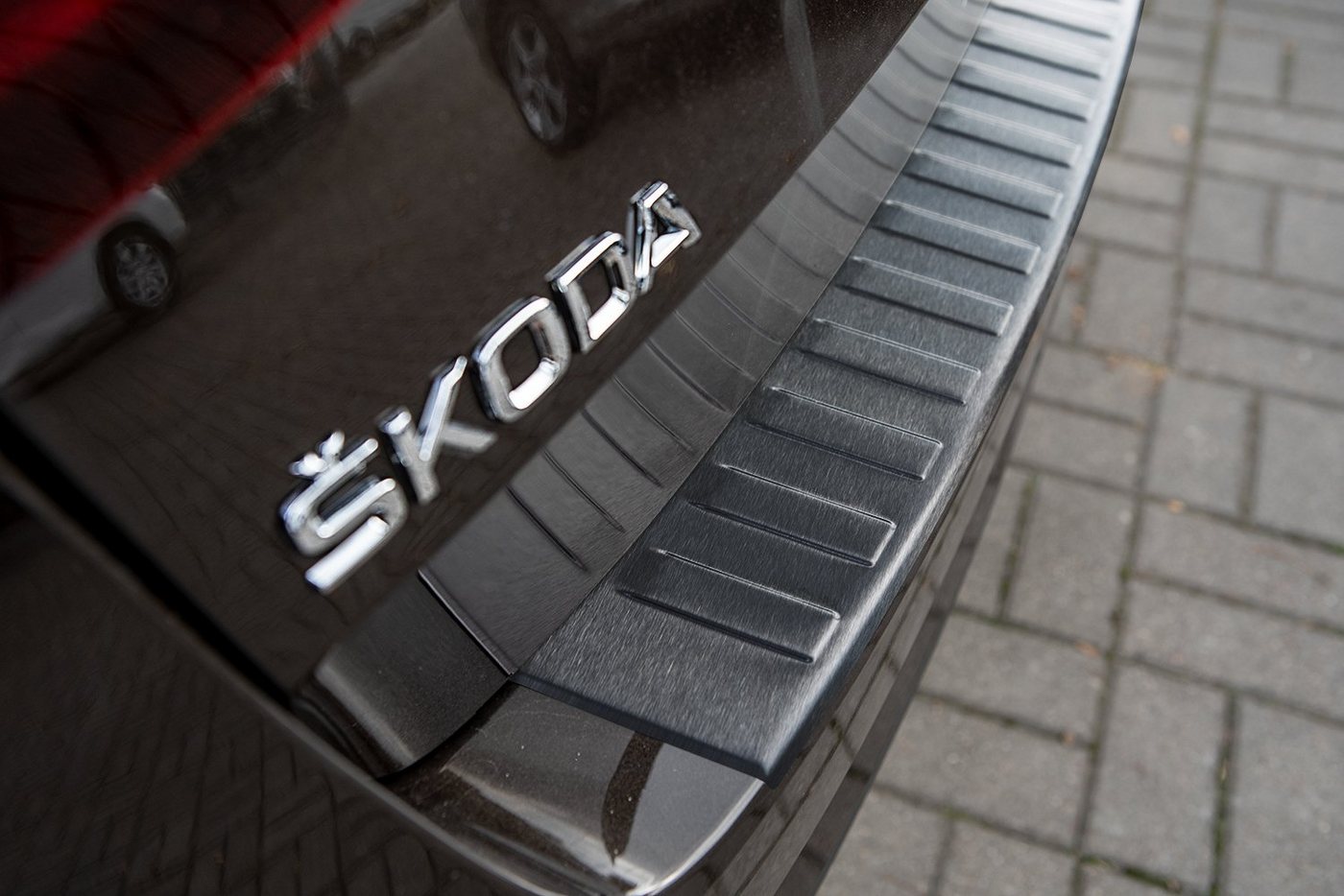 tuning-art Ladekantenschutz L275 Edelstahl passgenau für Skoda Superb 3 Kombi Anthrazit -2019 Bild 3