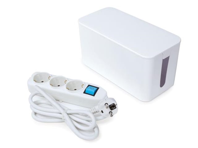 Steckdosenleiste mit Schalter und Kabelbox, 3 Schutzkontakt-Steckdosen, Kabel 1.5 m, 3G1.5, Innenbereich, Weiß - Perel