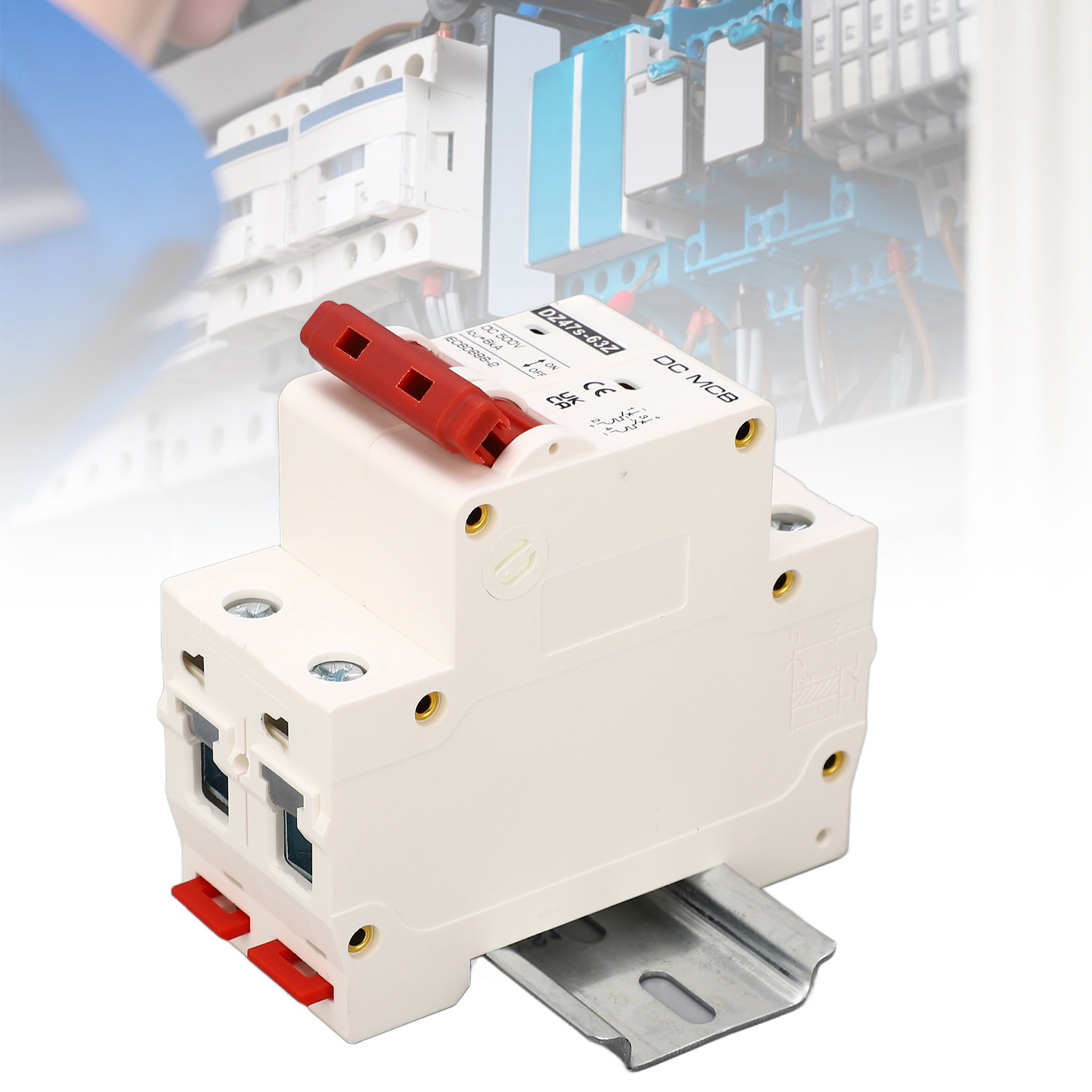 Miniatur-zweipol-leistungsschalter Dz47s-63z 500 V Dc Für Photovoltaikanlagen. Abschaltvermögen Auf Din-schiene: 6000 A 25 A.