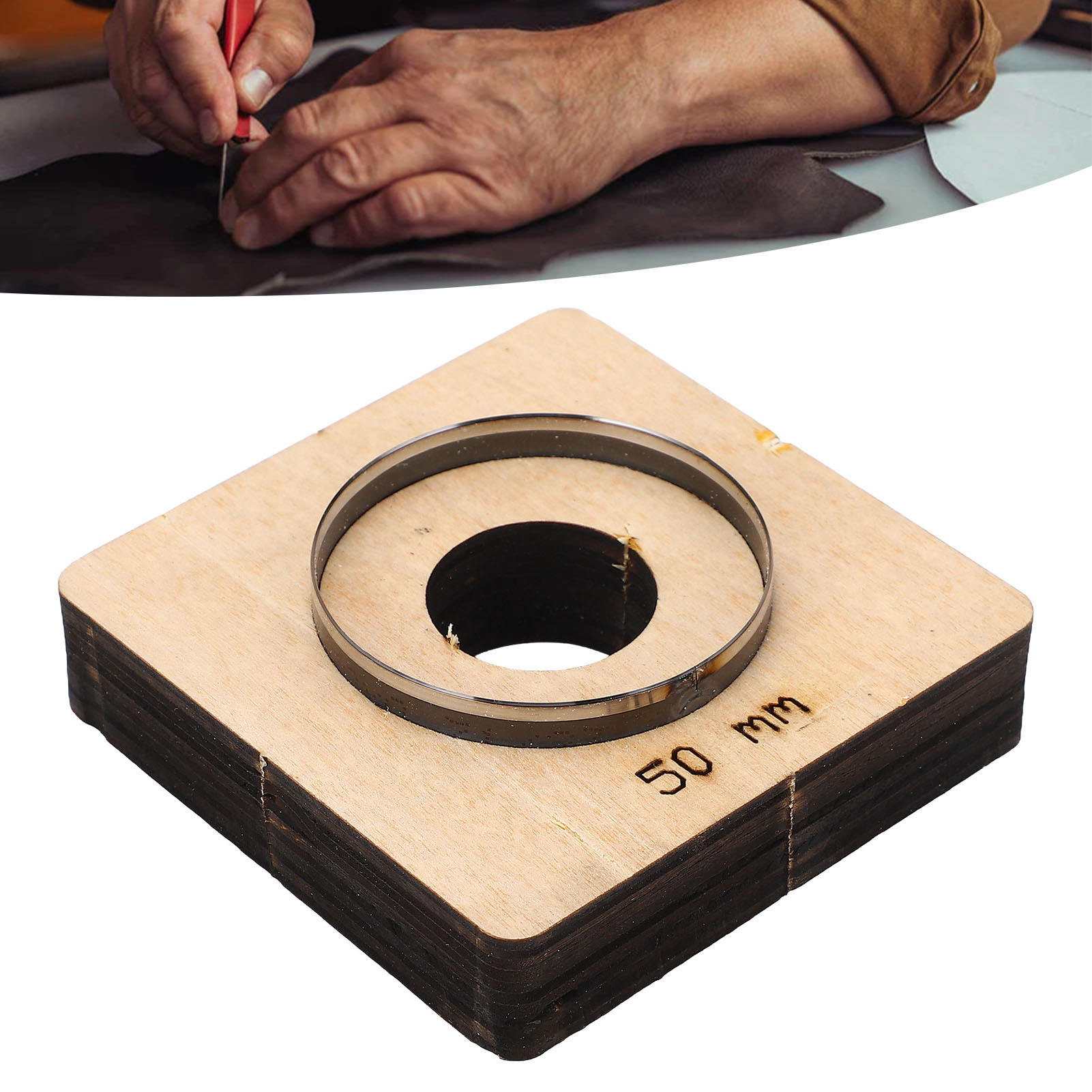 Die Stanzmatrize Ist Rund Und Hat Einen Durchmesser Von 50 Mm.
