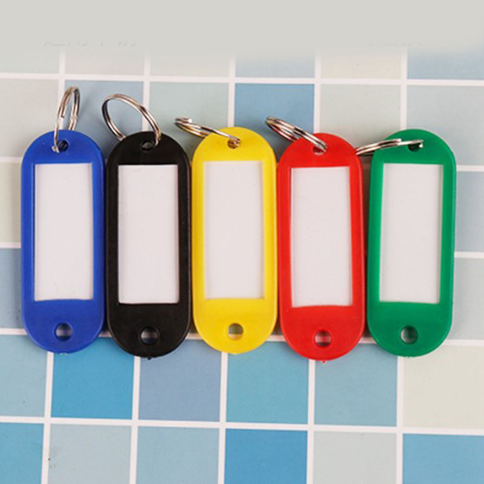 Klassifizierungsschild Mit Gemischter Farbkombination, Einfarbiger Schlüsselanhänger, Schlüsselanhänger Aus Weichem Pe-material, Schlichtes Design.