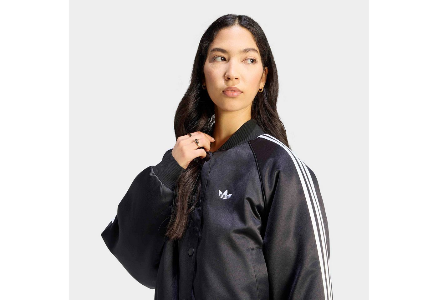 adidas Originals Outdoorjacke SATIN SST sportlicher Schnitt, mit Satin-Finish, aus Polyester Bild 2