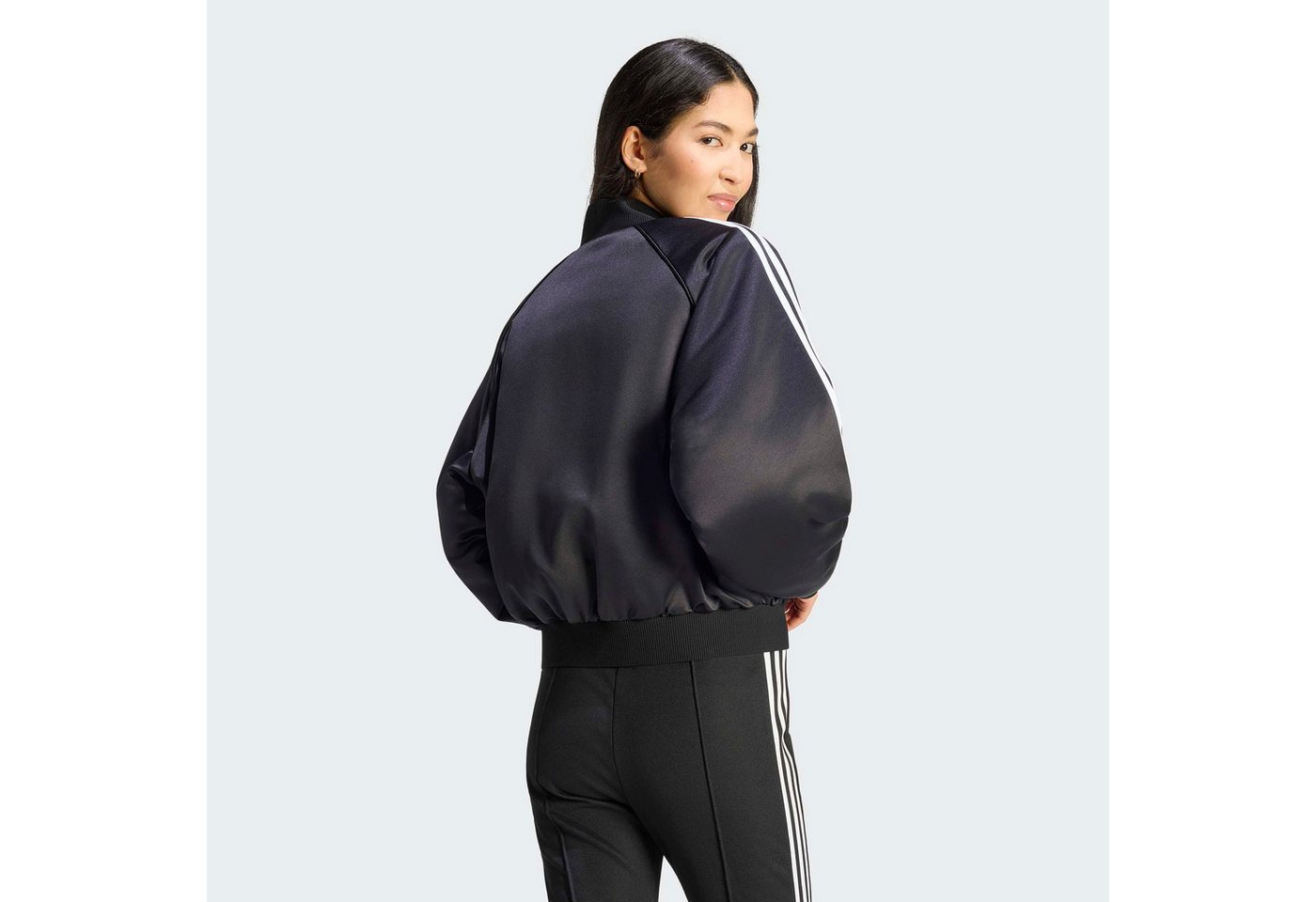 adidas Originals Outdoorjacke SATIN SST sportlicher Schnitt, mit Satin-Finish, aus Polyester Bild 3