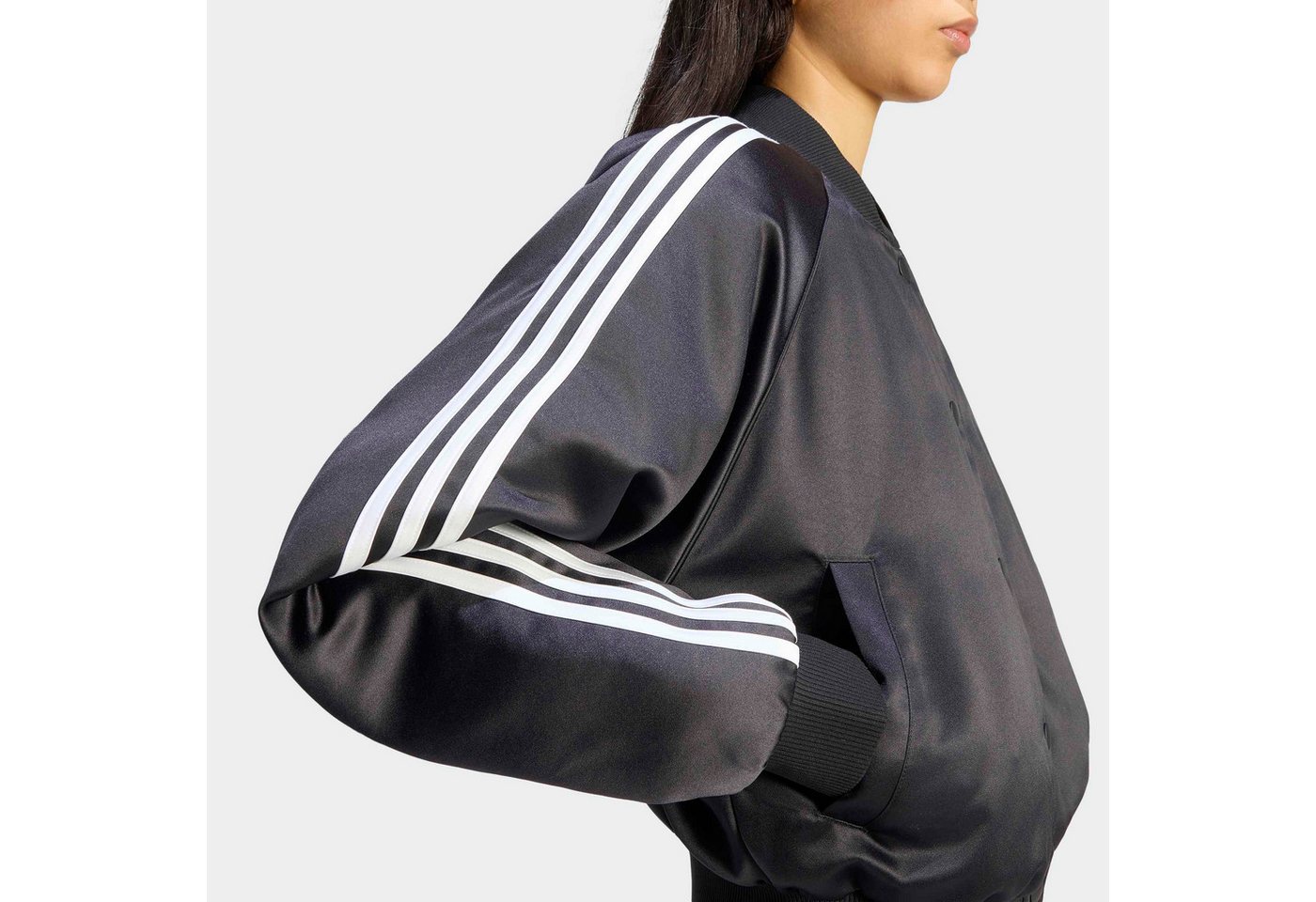 adidas Originals Outdoorjacke SATIN SST sportlicher Schnitt, mit Satin-Finish, aus Polyester Bild 4