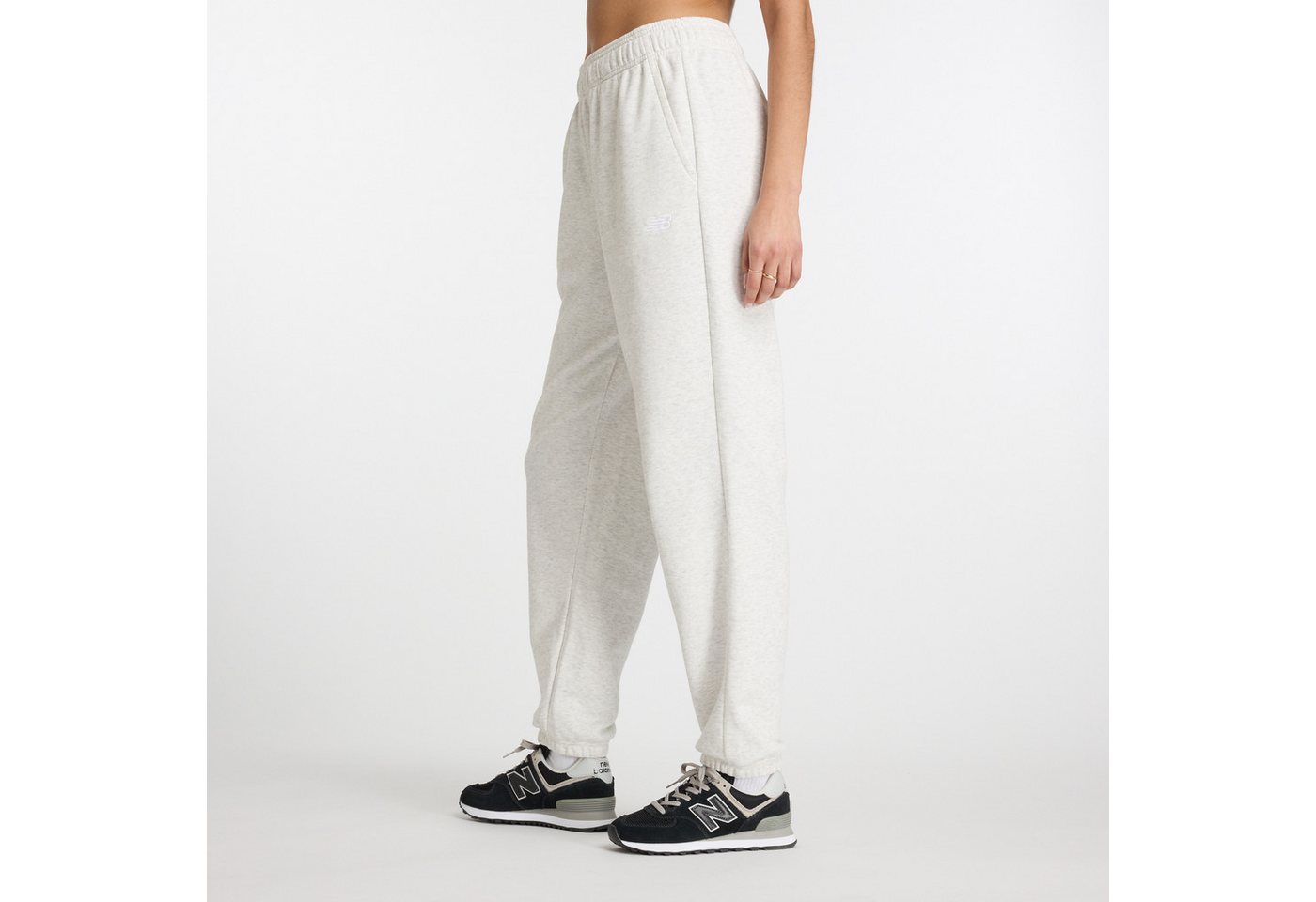 New Balance Sporthose Sport Essentials French Terry Jogger AHH