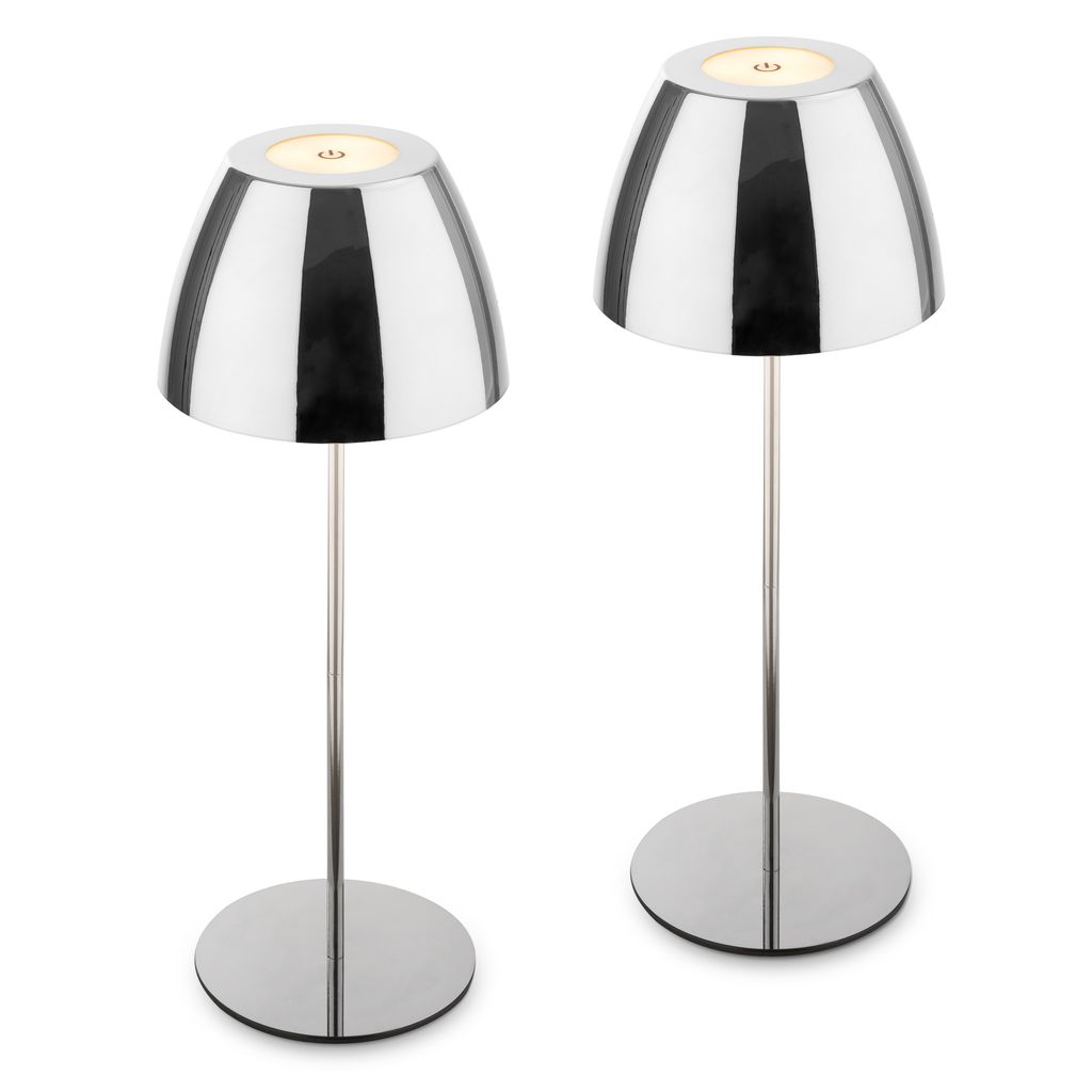 2er Set Akku Tischlampen: Die Eleganten Leuchten In Chrom Fügen Sich Vielseitig In Unterschiedliche Umgebungen Ein Und Sind Mit Einer Höhe Von Jeweils 36cm Kompakt Auf Tisch, Sideboard Oder Terrasse E