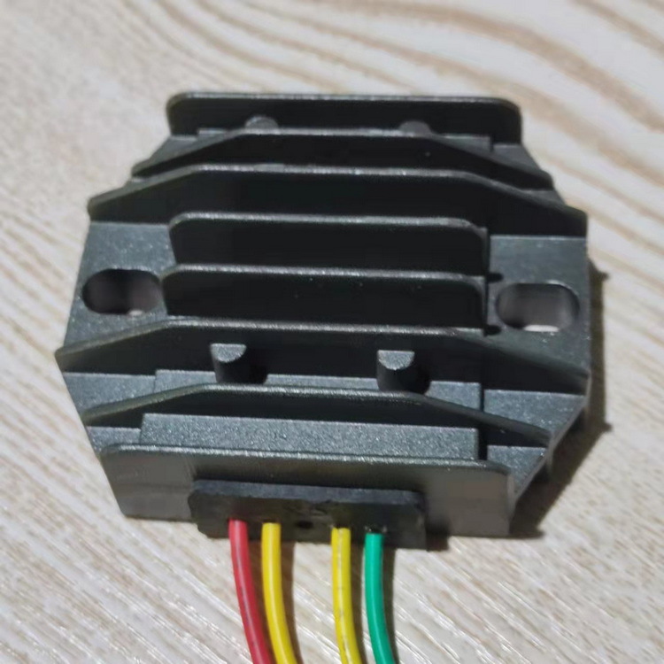 12v300 Einphasen-wechselstrom-ladegerät Für Permanentmagnet-windkraftanlagen