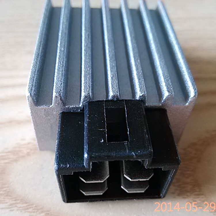 Gy6 Scooter Gy6/50cc/125cc/150cc/4-poliger 12v Halbwellenregler-gleichrichter