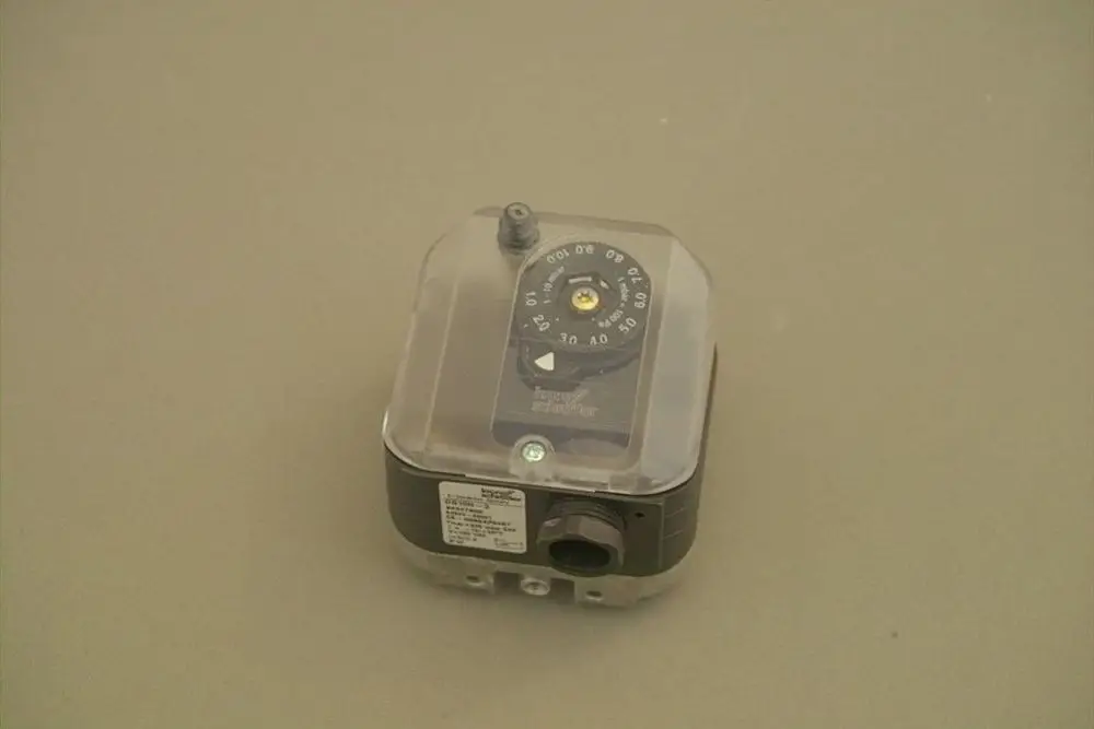 Brötje Luftdruckwächter Was, 989299