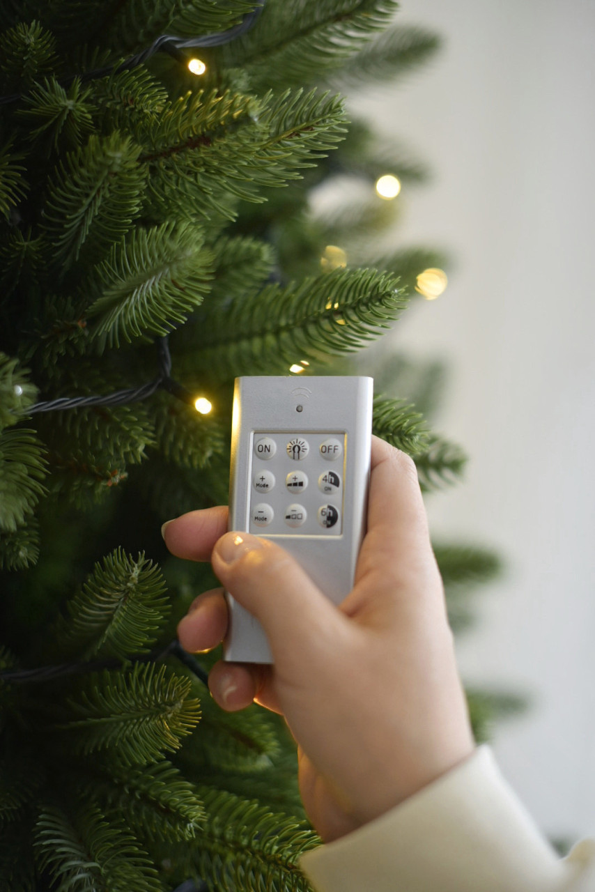 Lumix LED-Lichterkettenset für innen mit Magnetverbindung & Timer 15,5 m warmweiß Bild 2