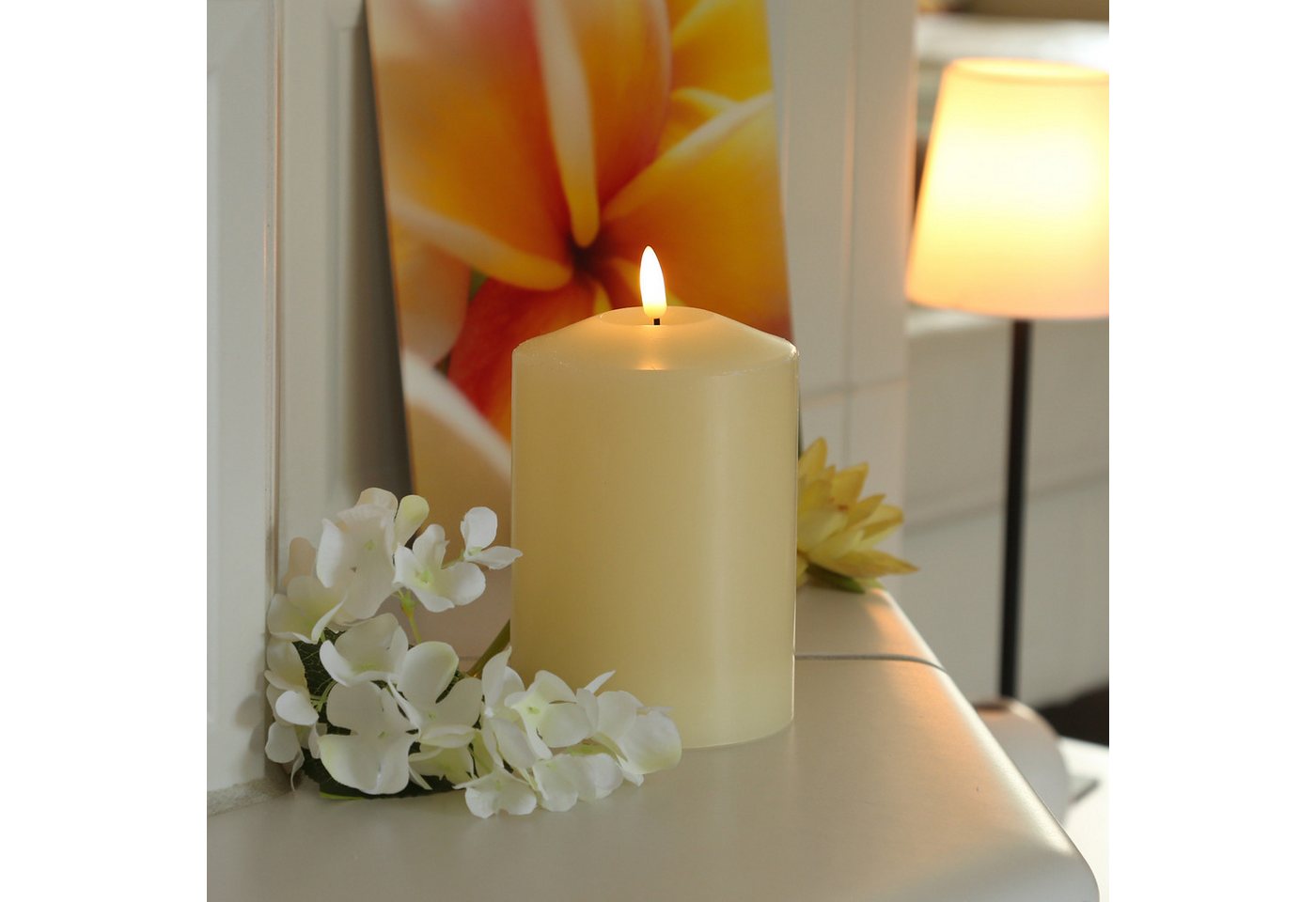 MARELIDA LED-Kerze Stumpenkerze Echtwachs flackernd H: 17cm D: 10cm Timer creme, LED Classic, warmweiß (2100K bis 3000K)