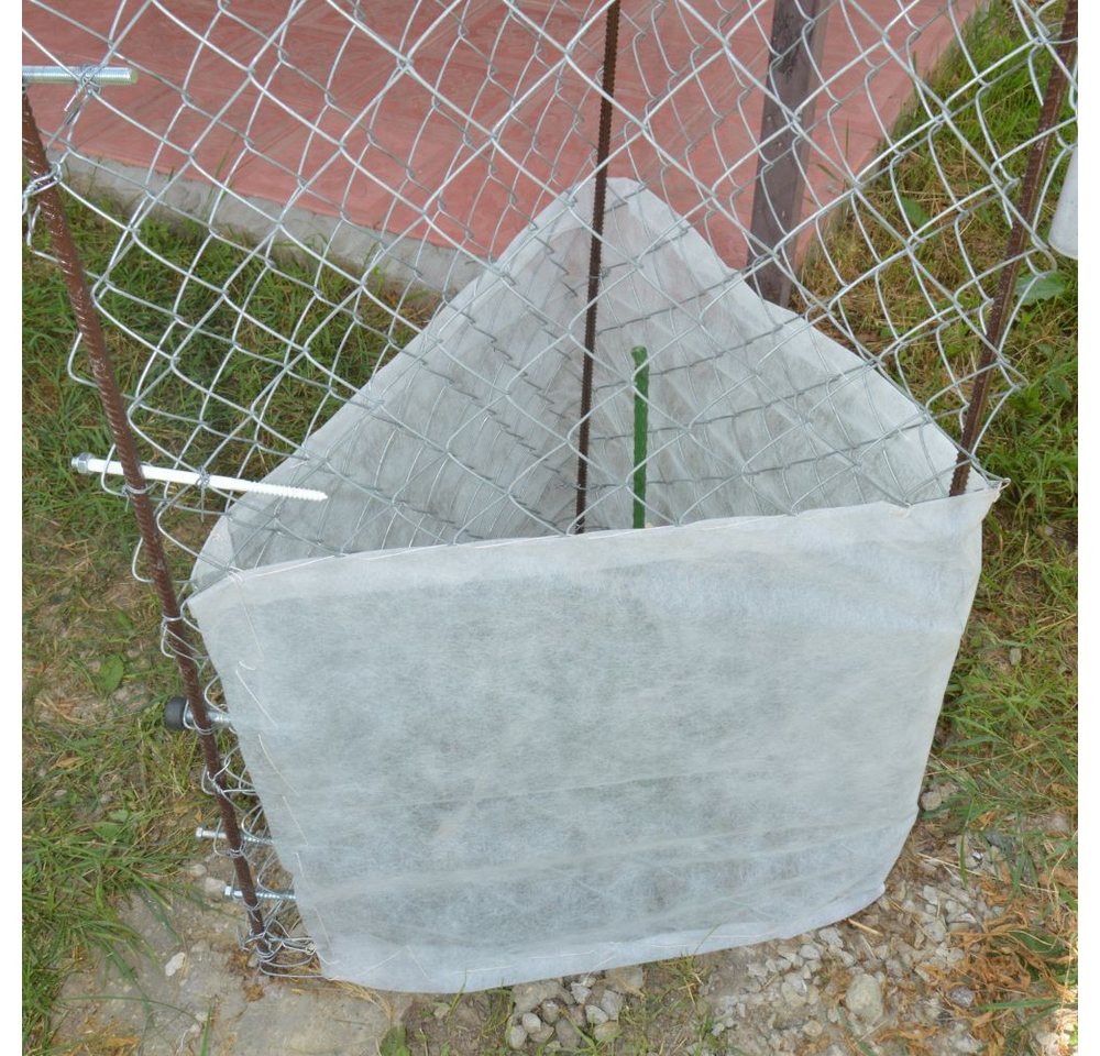 EraGreen Wintervlies Wintervlies 80g/m² 1,6m x 20m Pflanzen Frostschutzvlies, (Mehrjährige Einsatzzeit dank UV-Schutz, wasserdurchlässig und absolut pflanzenverträglich) Bild 3