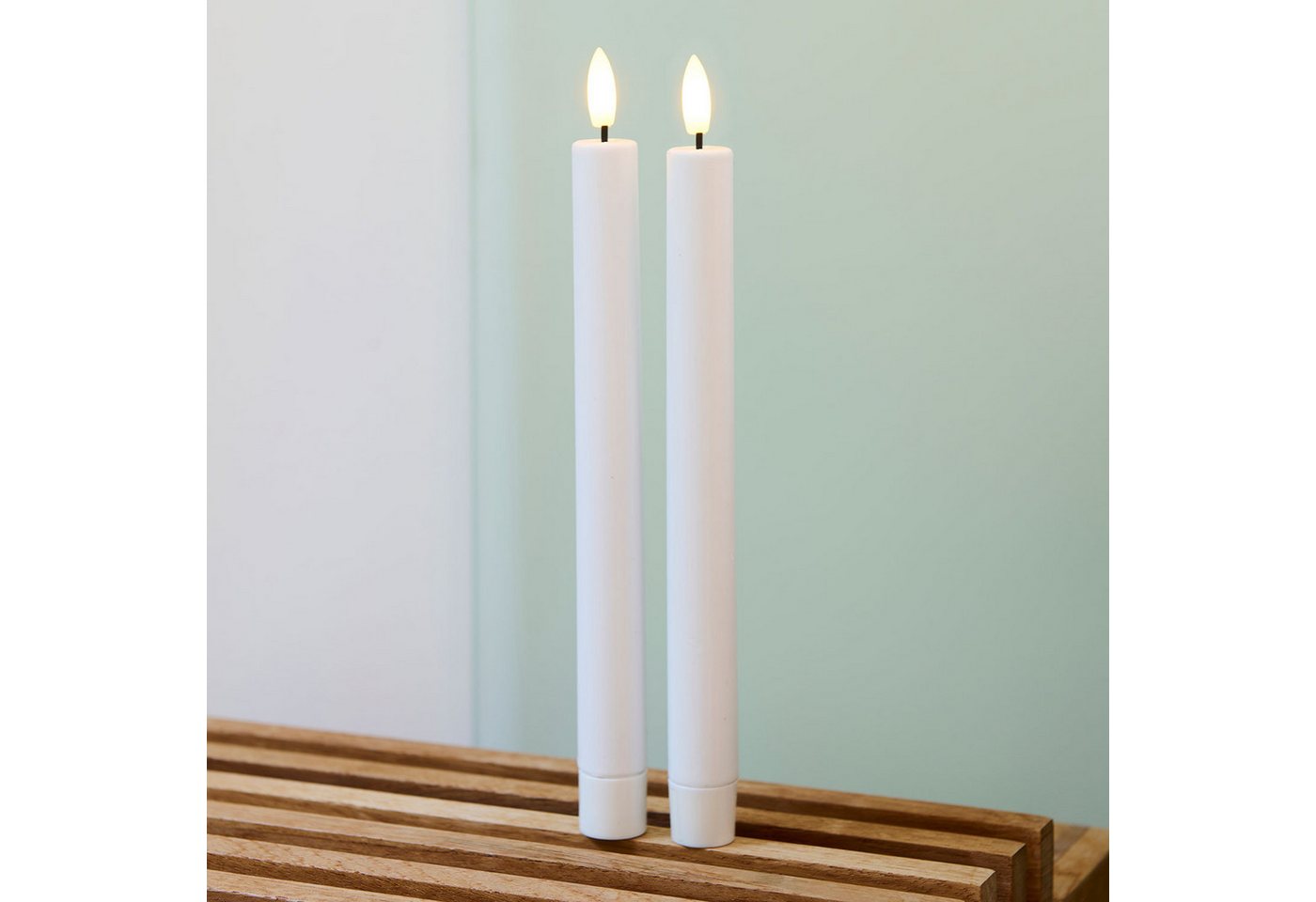 Sirius Home A/S LED-Kerze Stabkerze Sille 2er Set 2 x 25cm weiß, flackernde 3D Flamme Bild 2