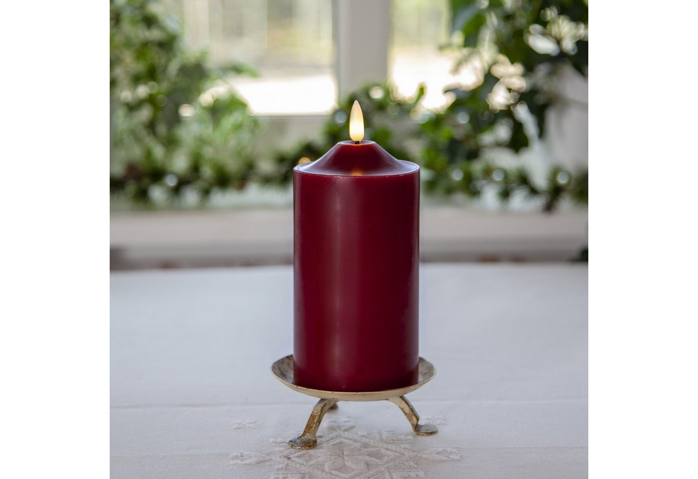MARELIDA LED-Kerze Stumpenkerze Echtwachs 3D Flamme H: 17cm, D: 7,5cm Batterie Timer rot, LED Classic, warmweiß (2100K bis 3000K)