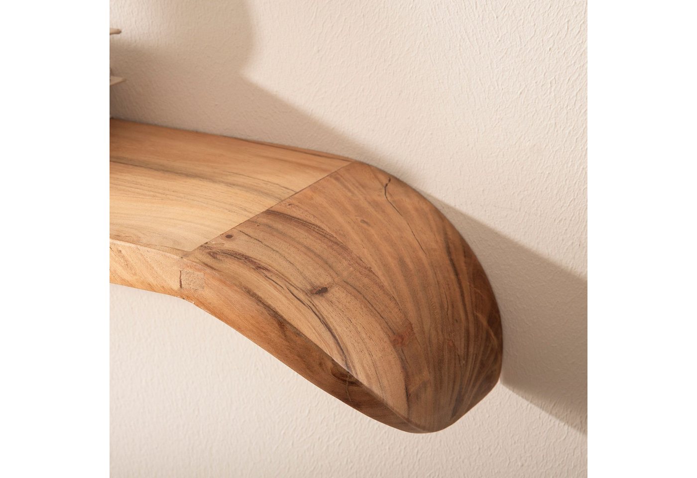 FINEBUY Wandregal FB74703 Wandregal Mango Massivholz 80cm Hängeregal modern geschwungen, Natürlich schön und funktional, Handgefertigt aus Mango Massivholz Bild 4