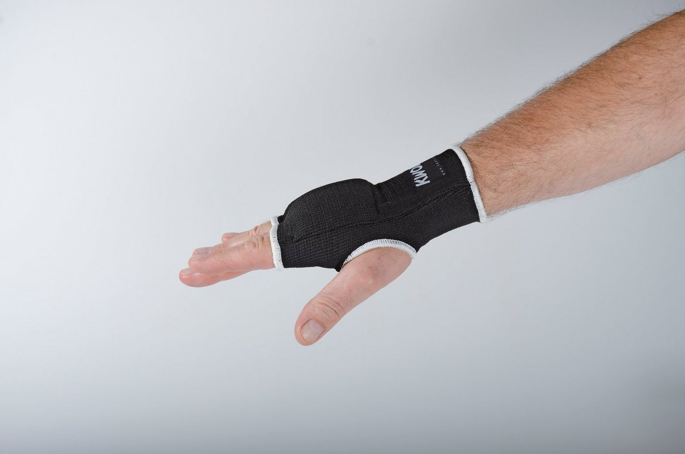 KWON Boxbandagen mit Polsterung Innenhandschuhe Schlupfbandagen Boxen Kickboxen MMA (Für Boxhandschuhe), dauerelastisch, Stützeffekt, Kompression Effekt Bild 5