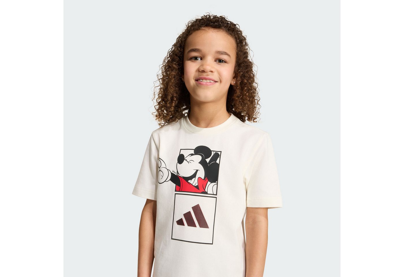 adidas Sportswear Trainingsanzug ADIDAS DISNEY MICKY MAUS SET, T-SHIRT UND SHORTS (1-tlg) Bild 3