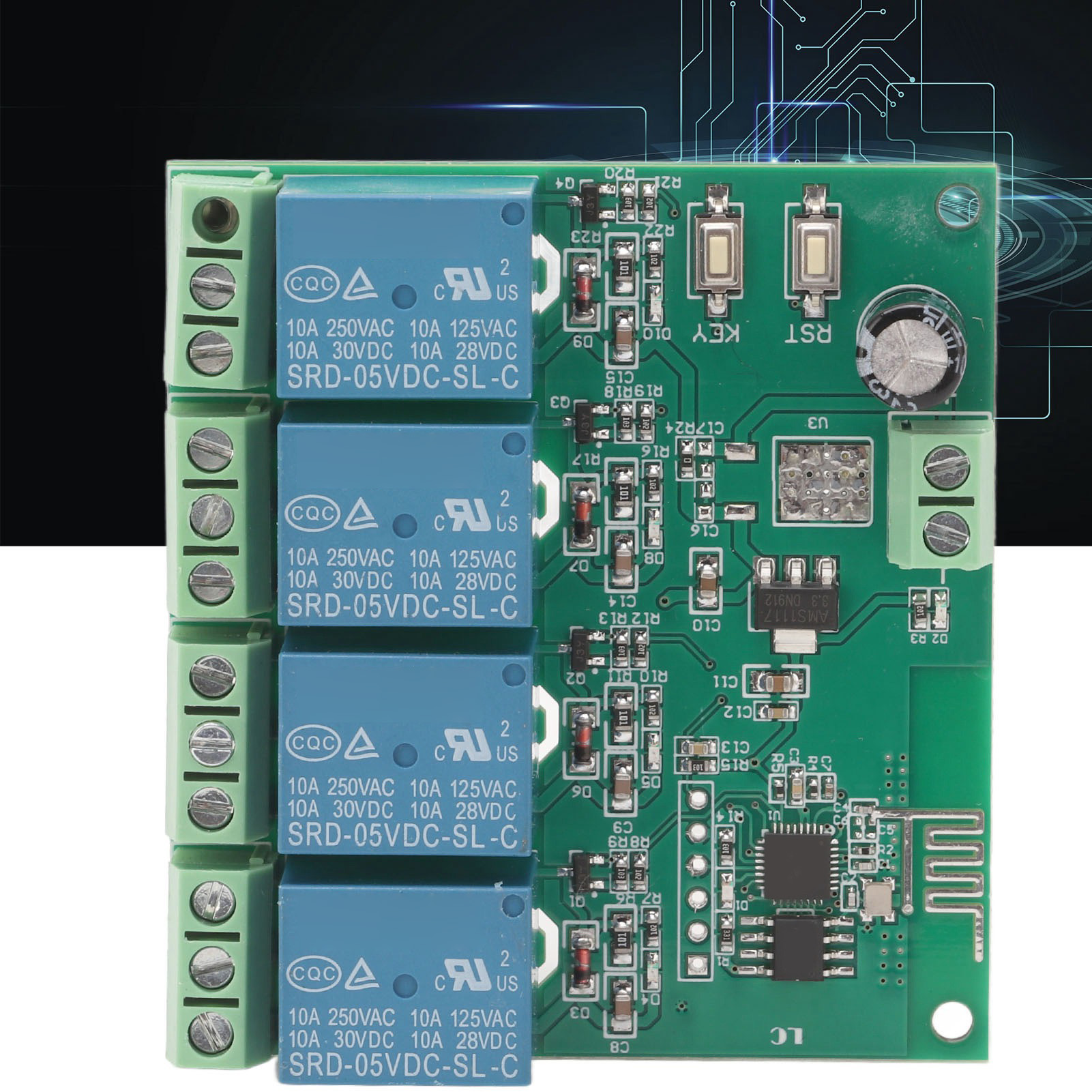 Der Esp8266-chip Steuert Ein Vierkanal-wi-fi-relaismodul, Das Mit 5 V Gleichstrom Versorgt Wird.