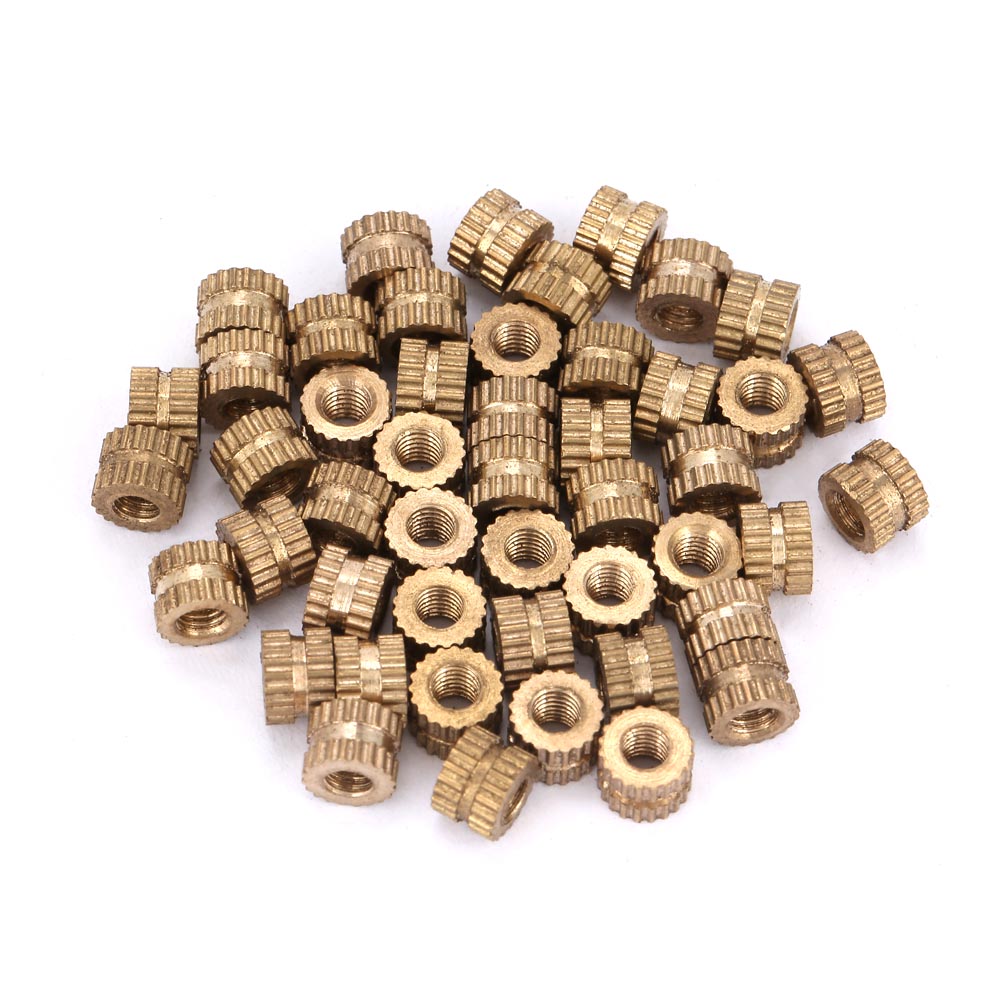 Kupfereinlage, Spritzgegossene Kupfermutter, Integriertes Kupferteil, Gerändelte Kupfermutter, Kupferblumenmutter (m35,3)