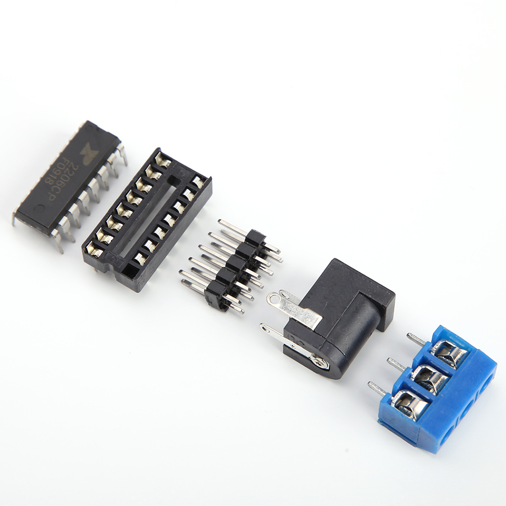 Xr2206 Hochpräzisions-signalgenerator: Ersatzteile Für Den Selbstbau Mit Gehäuse Und Funktionsgenerator 2206cp (teile + Gehäuse + Bedienungsanleitung)